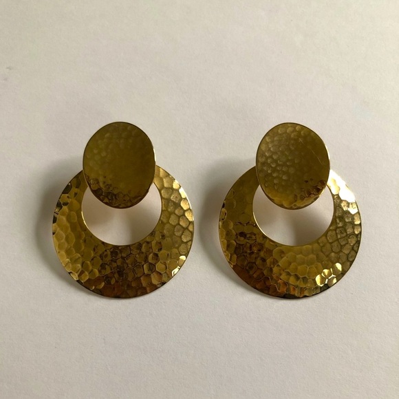 Hammered Gold Stud Earrings - Picture 3 of 4